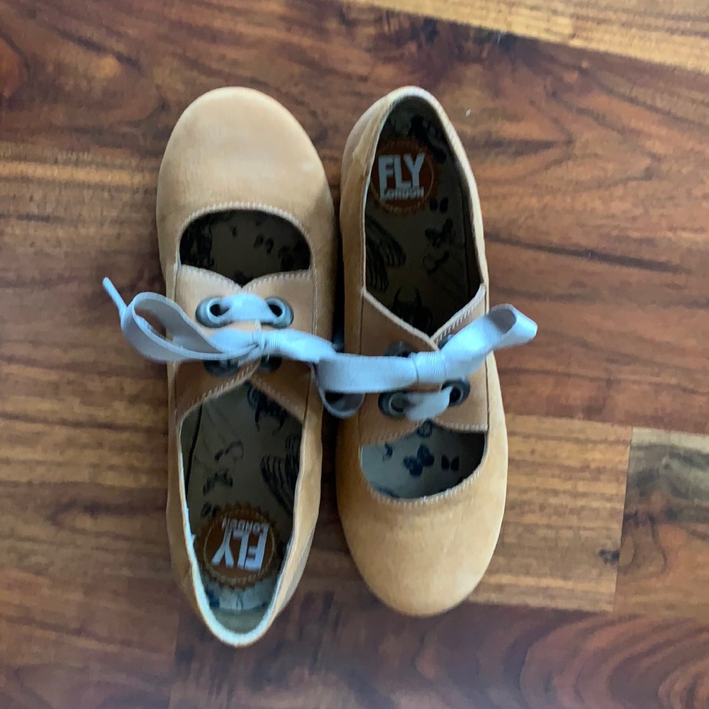 Fly London brown suede flats.  Size 39.  Like new.